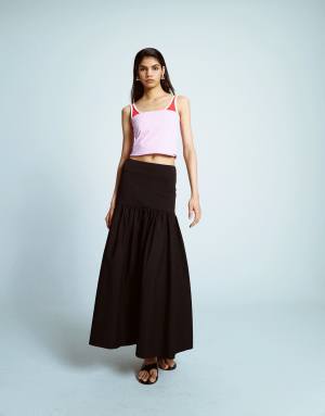 Topshop poplin full skirt with curved dropped waistband in black