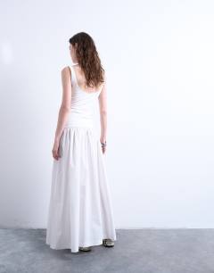 Model wearing Poplin mix scoop neck maxi dress in white