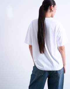 Model wearing Premium basic short sleeve tee in white