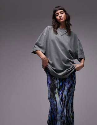 Topshop - Premium Basic - Super-Oversize-T-Shirt in Salbei mit Rundhalsausschnitt und Acid-Waschung, Longline-Schnitt-Gr...