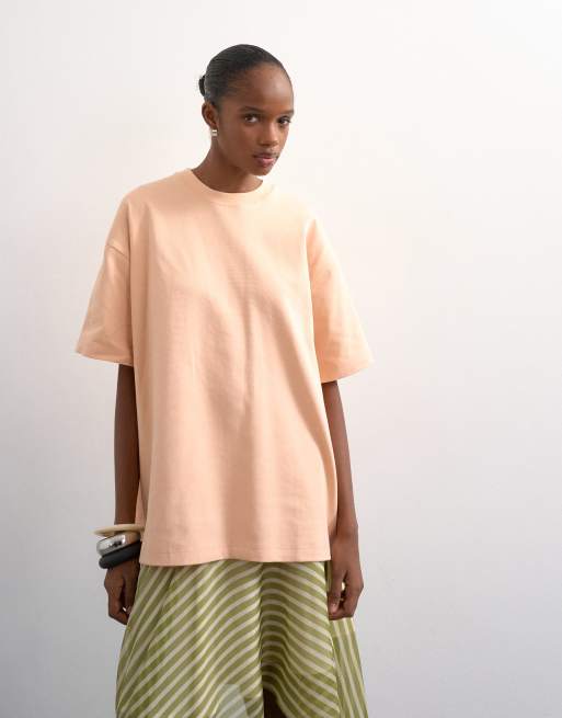Topshop Premium – Brzoskwiniowy T-shirt oversize z materiału interlock, 3 z 4