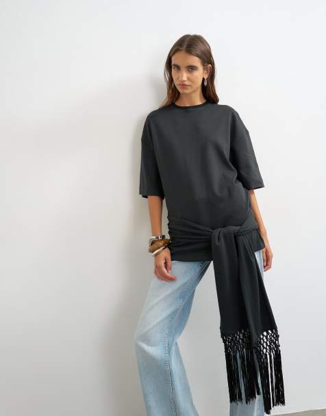 Topshop premium - camiseta negra con detalle de lazo y flecos - view 1