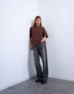 Model wearing Premium clean oversized tee in chocolate brown