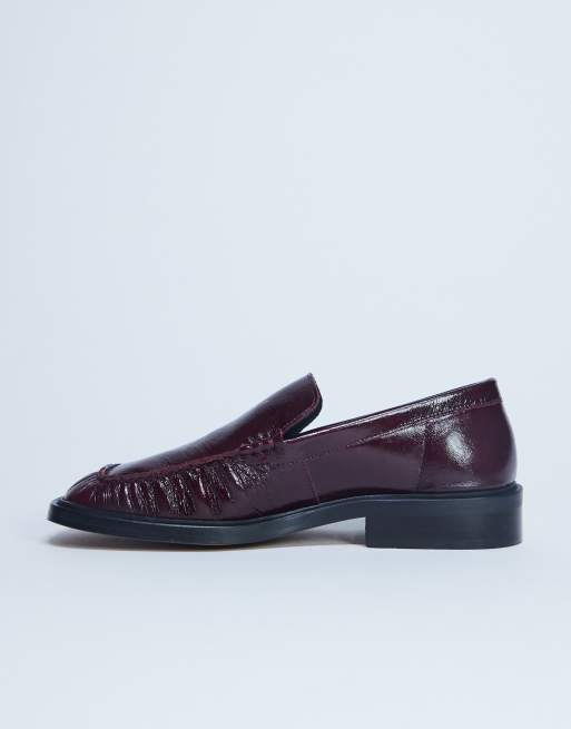 Topshop Premium – Clover – Bordowe loafersy z marszczeniem z naturalnej skóry