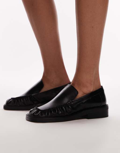 Topshop – Premium Clover – Czarne skórzane loafersy z marszczeniem