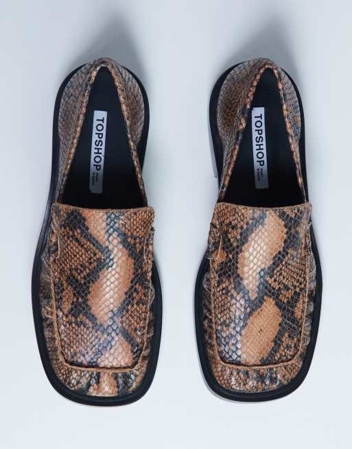 Topshop – Premium – Clover – Ormskinnsmönstrade loafers med rynkning i äkta läder, 3 av 4