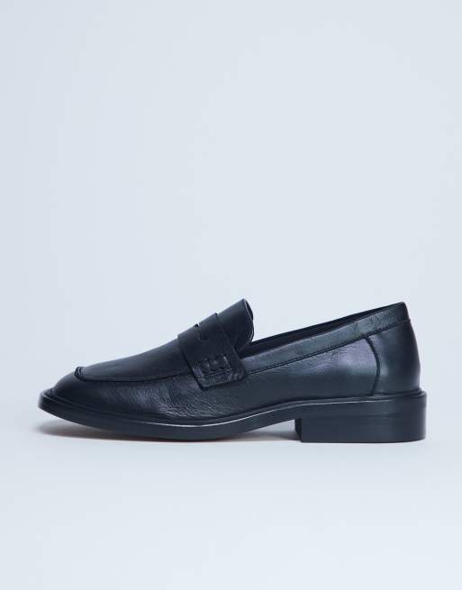 Topshop Premium – Cole – Czarne loafersy z naturalnej skóry z kwadratowymi noskami