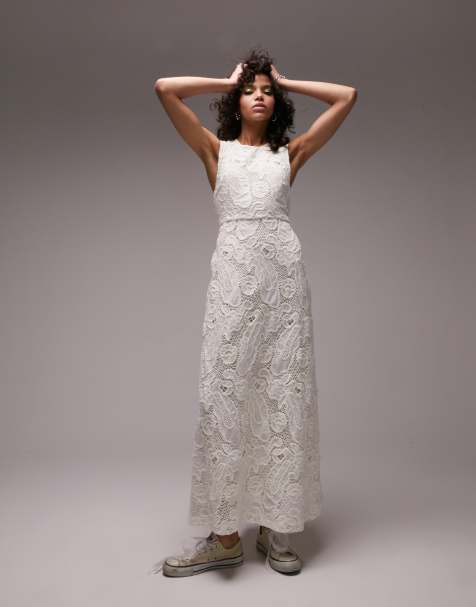 White lace dress with 2024 flowers