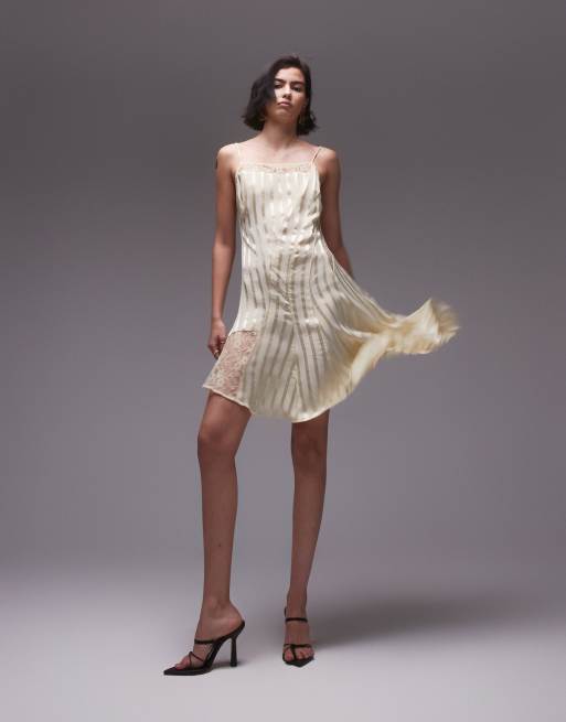 Topshop – Premium – Gräddvit minilång slipklänning i jacquard och spets, 2 av 4
