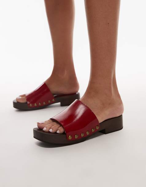 Topshop Premium – Harley – Leder-Clogs in Rot mit Holz-Sohle - view 1