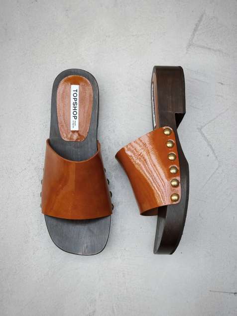 Topshop - Premium Harley - Zoccoli in pelle e legno color cuoio - view 1