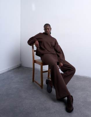 Topshop Premium Heavyweight Straight Leg Sweatpants In Brown