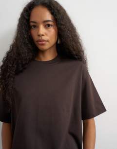 Premium interlock t-shirt in chocolate | Topshop
