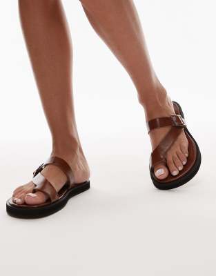 Topshop Premium - Kimberley - Flache Sandalen aus Echtleder in Braun