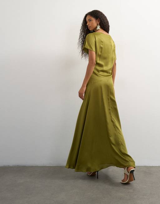 Topshop Premium-Maxikleid aus Viskose-Satin mit Bindegürtel in Oliv, 4 von 4