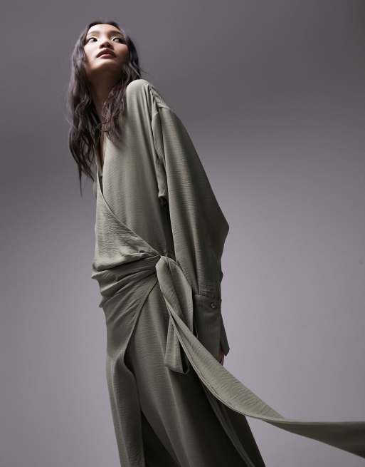 Topshop - Premium - Midi-overhemdjurk met strikdetail in kaki 