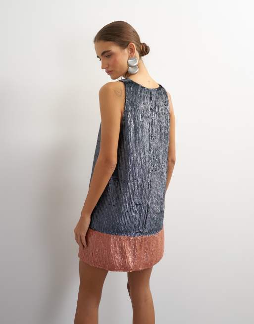 Topshop premium mini-robe ornée de sequins à large encolure dégagée, contrastée, en gunmetal et pêche, 4 de 4