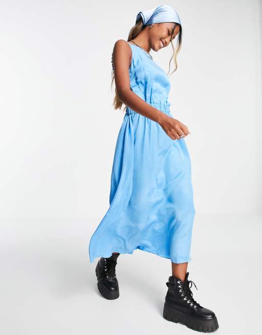 Topshop premium open back pini midi dress in colbalt blue, 3 of 4
