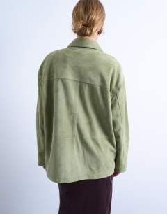 Model wearing Premium real suede patch pocket boxy jacket in green