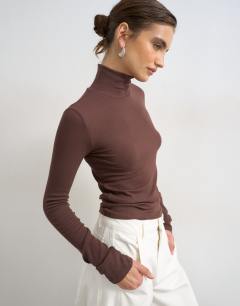 Model wearing Premium rib funnel neck long sleeve top in chocolate