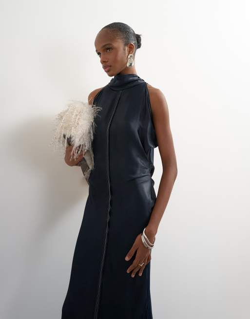 Topshop premium satin-maxiklänning i viskos med råa sömdetaljer i marinblått med ecrufärgade stickningar, 4 av 4