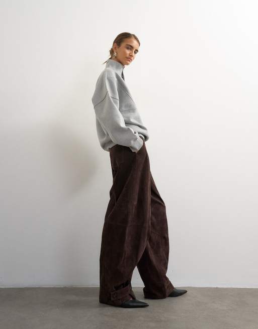 Topshop premium set med barrelbyxor i äkta mocka, brun, 3 av 5