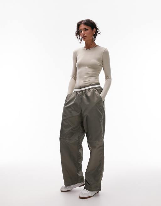 Topshop premium slim long sleeve bodysuit in taupe, 4 of 4