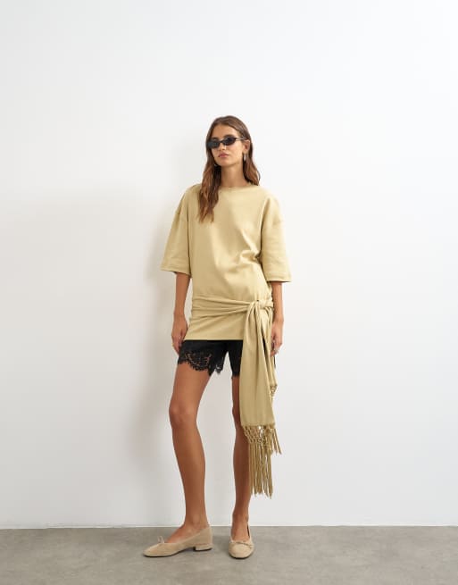 Topshop Premium T-Shirt mit Fransen und Bindedetail in Stone, 3 von 4