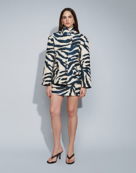 Topshop print high neck blazer in zebra (part of a set) - view 1