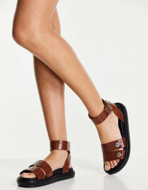 Topshop Proud footbed sandal in tan ASOS