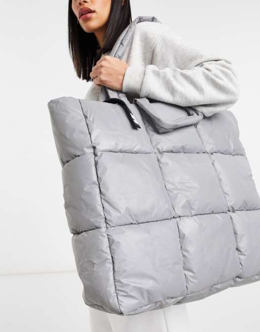 Puffer Purse in Silver