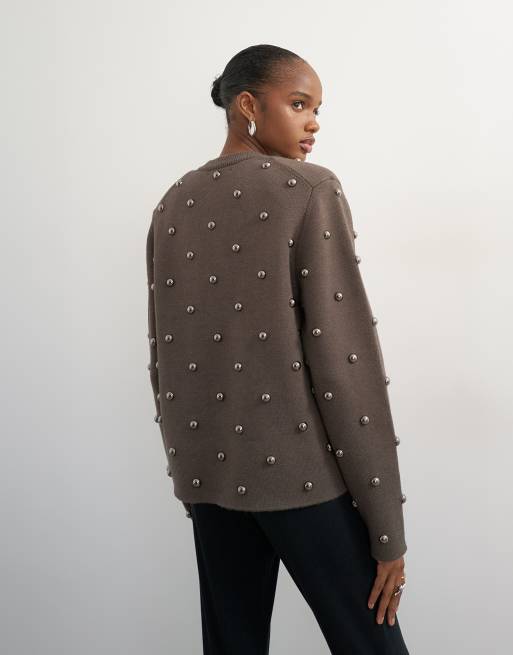 Topshop pull en maille à épaulettes cloutées en métal marron, 4 de 4