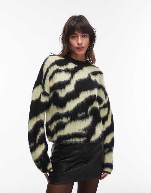 Topshop - Pull en maille duvetée zébrée avec col V - Vert, 4 de 4