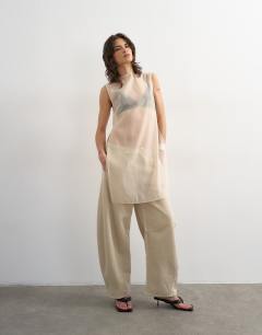 Pull on barrel jean in oat