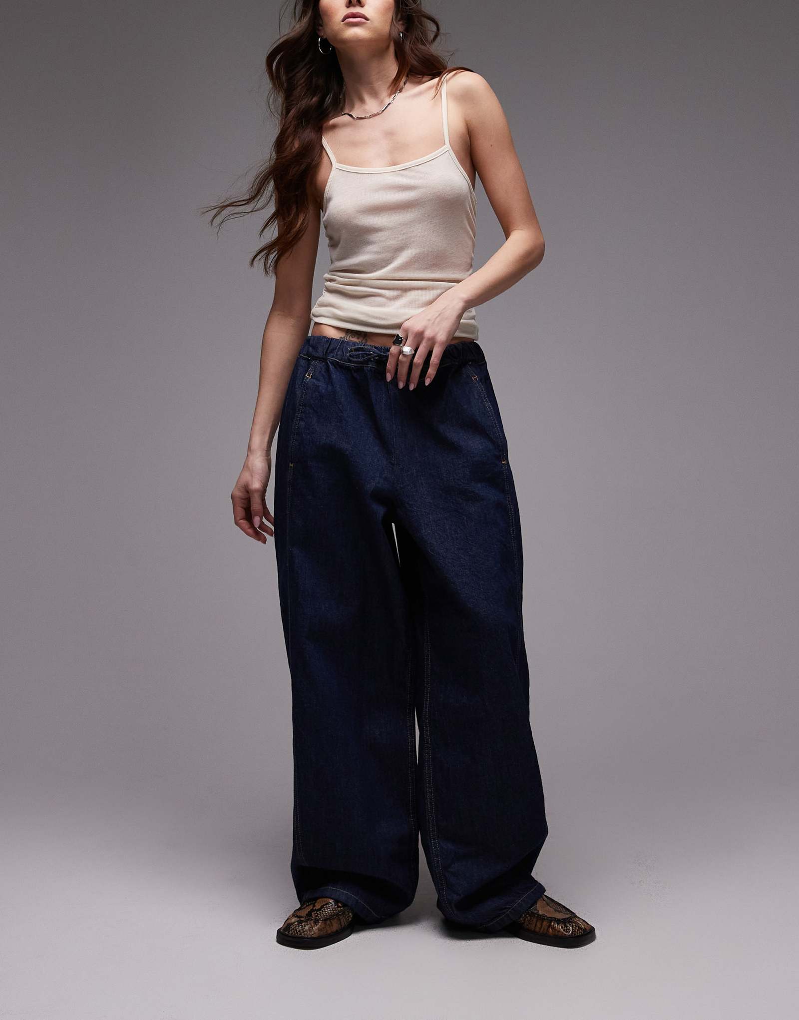 Джинсы Topshop pull on цвета индиго с полосканием