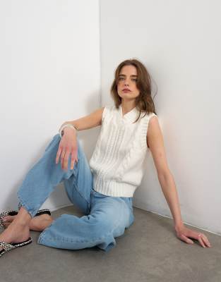 Pull sans manches en maille torsadée avec col V - Ivoire-Blanc XS
