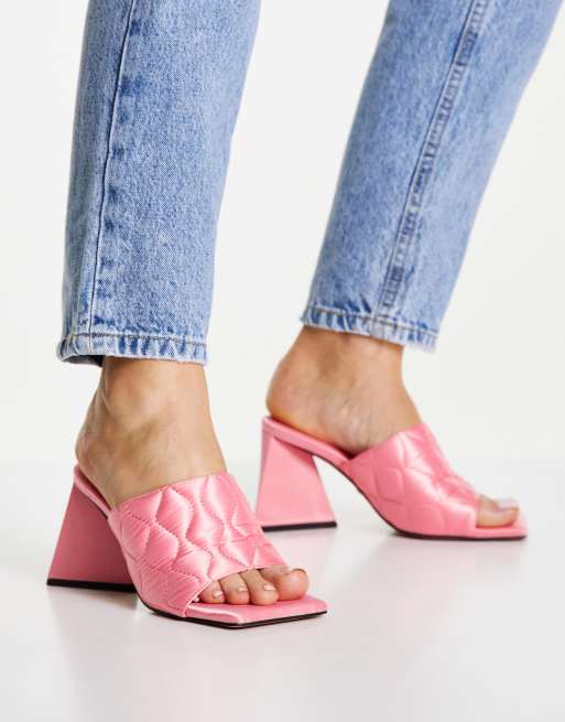 Topshop - Racer - Gewatteerde muiltjes met halfhoge hak in roze