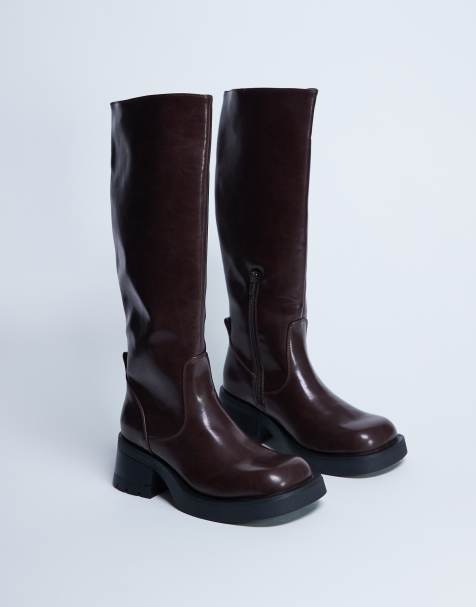 Topshop - Rachel - Chokoladebrune knæhøje kraftige støvler med hæl - view 1