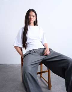 Raglan sleeve cinch waist top in ivory