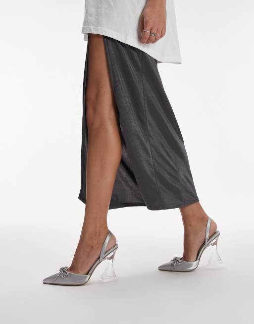 Topshop – Rain – Srebrne czółenka z paskiem za piętą i kokardką