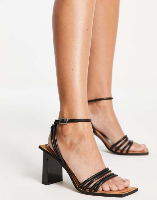 Topshop – Rana – Zweiteilige Absatzsandalen in Schwarz und Camel aus hochwertigem Leder