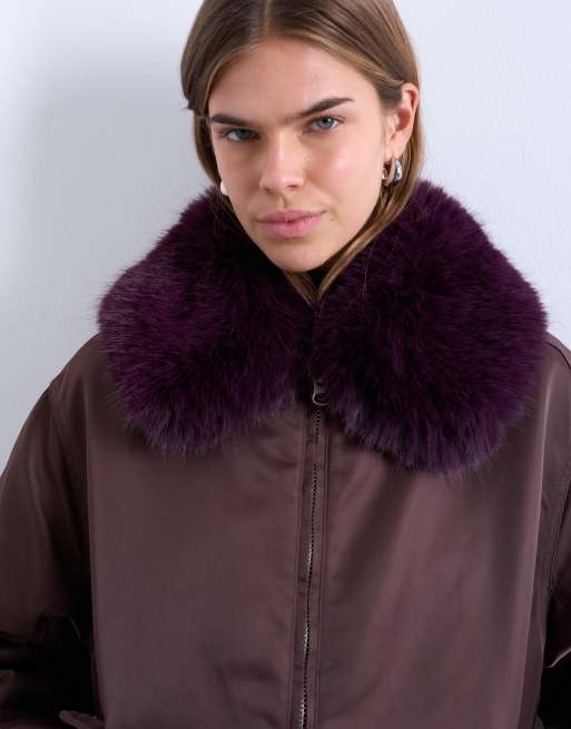 Topshop - Rød bomber-jakke i nylon med krave i imiteret pels, 3 af 4