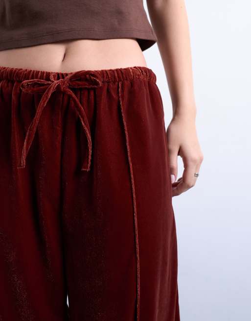Topshop - Rødbrune joggingbukser i velour med brede ben og mellemhøj talje med bindebånd, 4 af 5