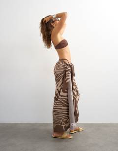 Model wearing Rectangle sarong in zebra spine