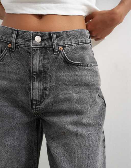Topshop relaxed mid rise crop jeans in washed black, 4 of 5