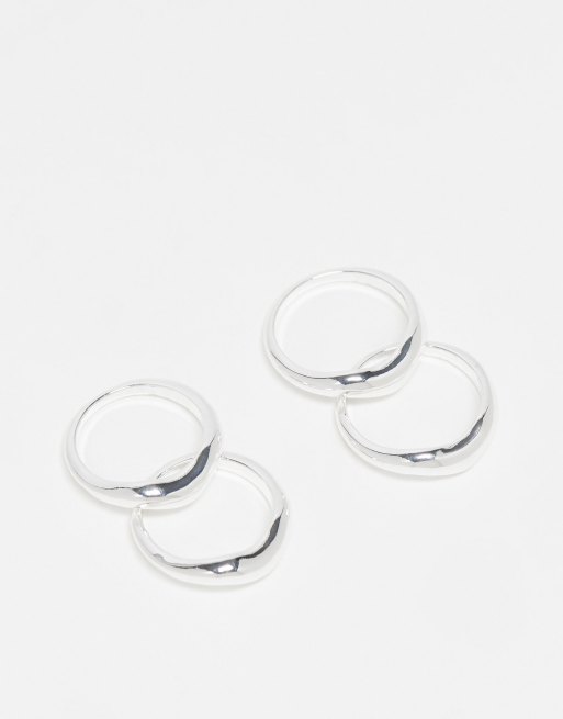 Topshop - Remy - Confezione da 4 anelli placcati argento con design a forcella effetto metallo fuso