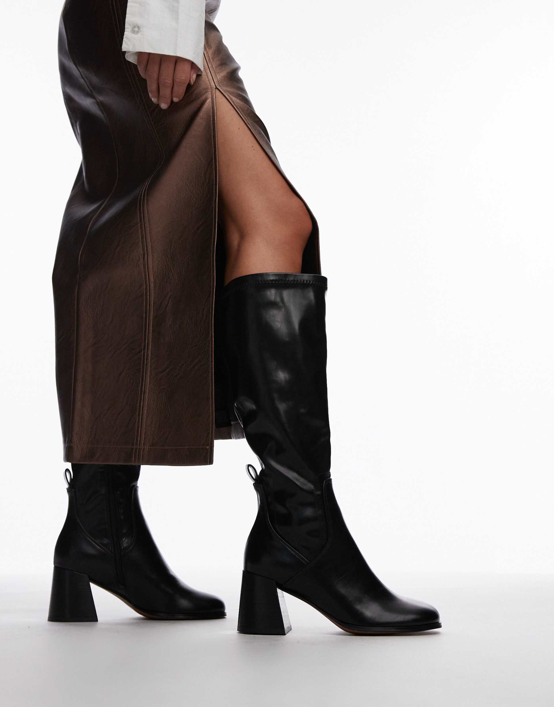 Topshop - Ren - Bottes hauteur genou à talon - Noir