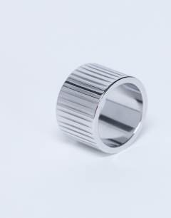 Model wearing Rhodes waterproof stainless steel ring in silver