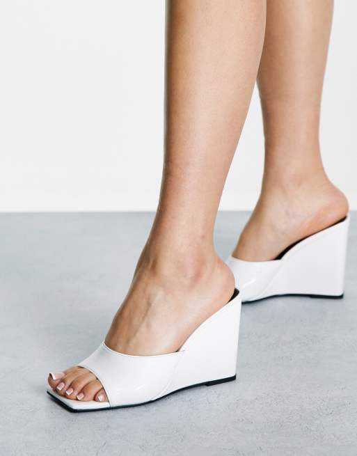 White best sale wedge mules