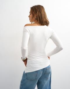 Model wearing Rib asymmetric off the shoulder long sleeve top in ecru